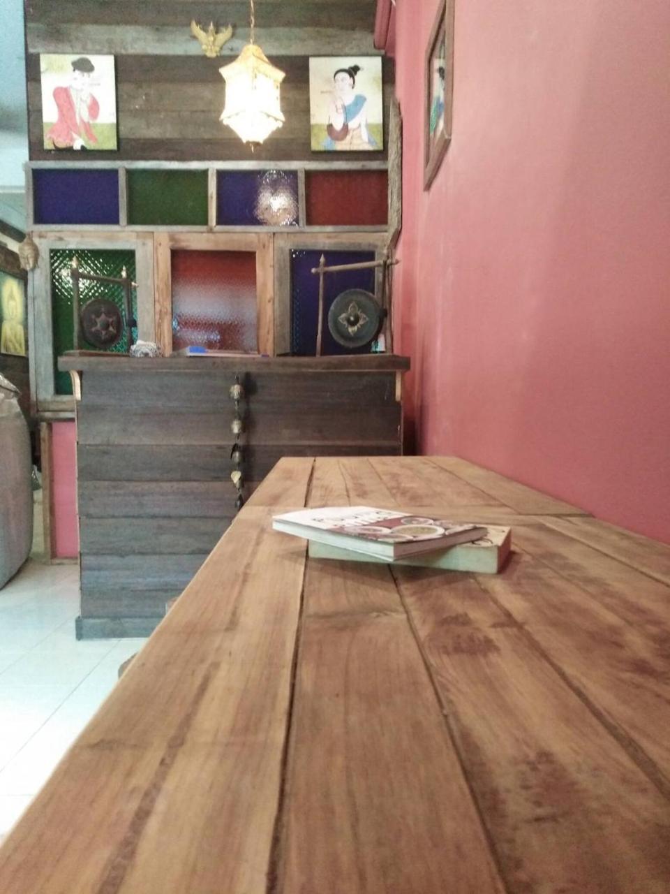 Ostello @Lanna House (Adults Only) Chiang Mai Esterno foto