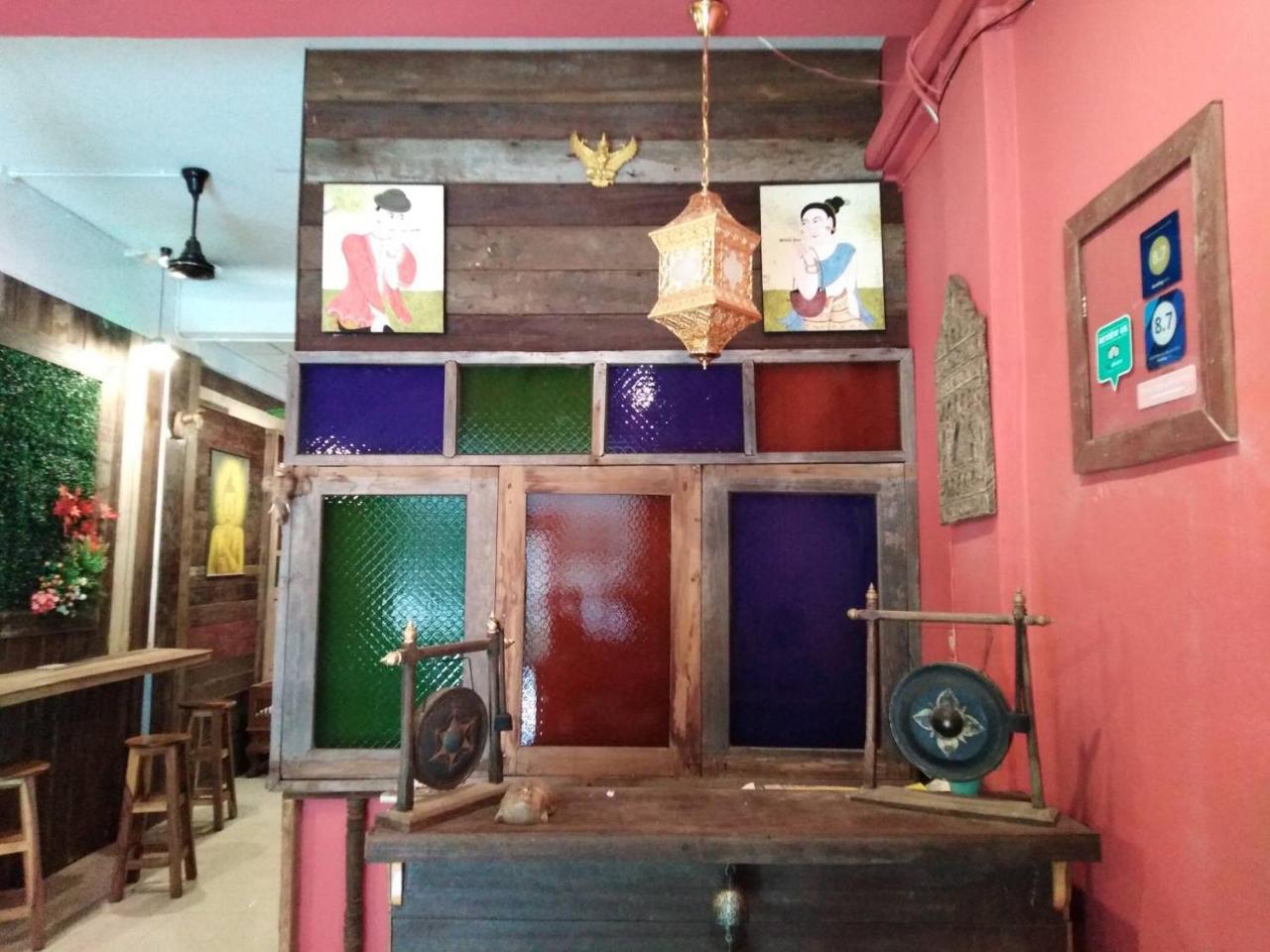 Ostello @Lanna House (Adults Only) Chiang Mai Esterno foto